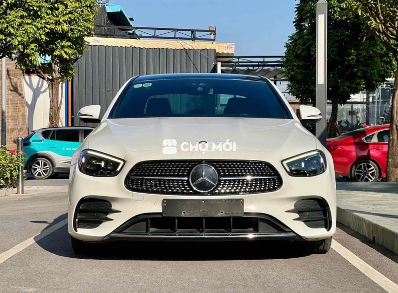 Mercedes-Benz E300 AMG 2021 Trắng 40000 km