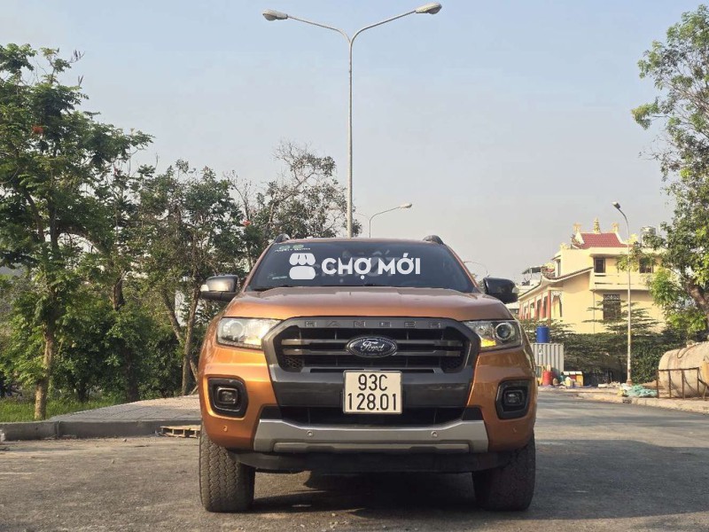 WILDTRACK 2.0 BI 2019 AT 2 CẦU 87000KM BH 1 NĂM