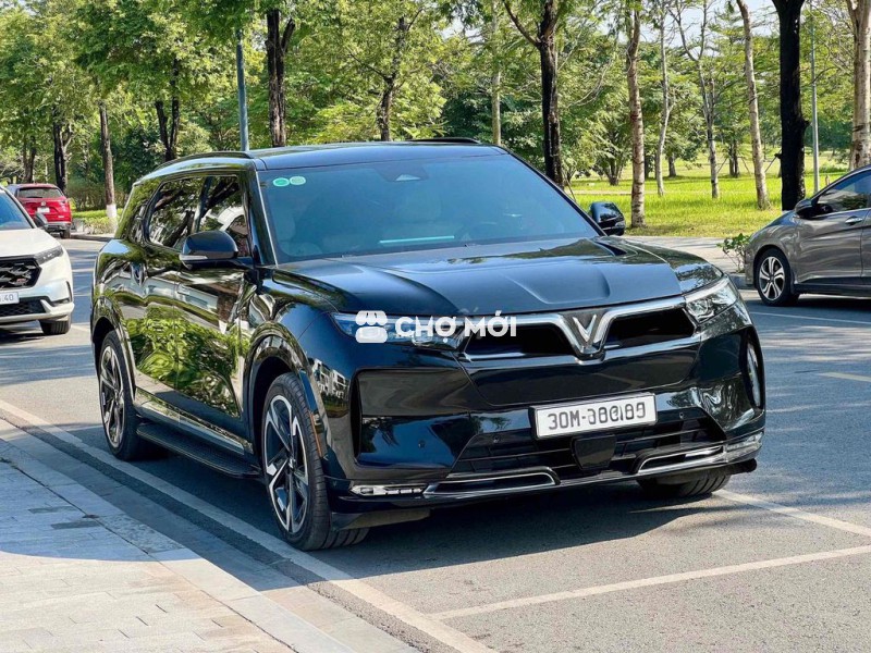 VF9 Plus 2023 Mua Pin Sdi siêu lướt 6.000km