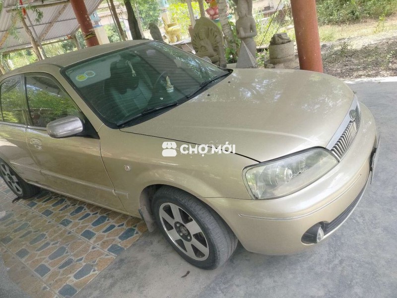 2002 GHIA 1.8 MT - 13000 km