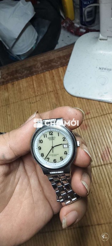 Đồng hồ tự sử hoặc lấy linh kiện