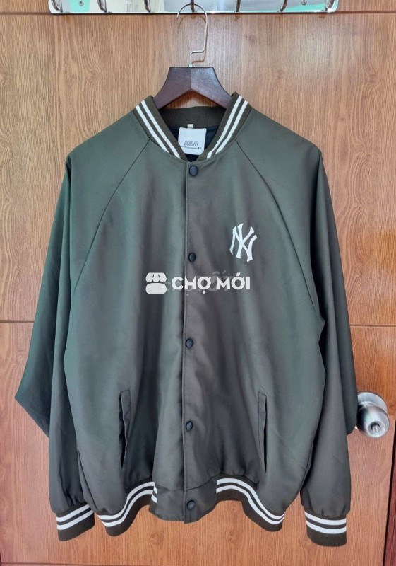 Áo khoác Bomber MLB xanh rêu (70-78kg)
