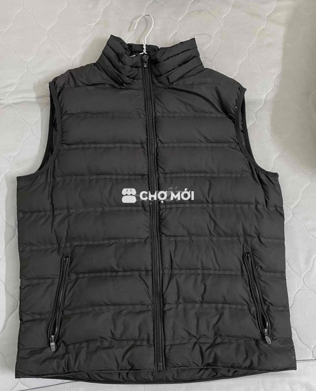 Áo phao đen gile Zara size XL