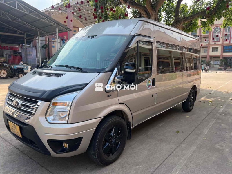 Ford Transit 2013 Luxury - 300000 km