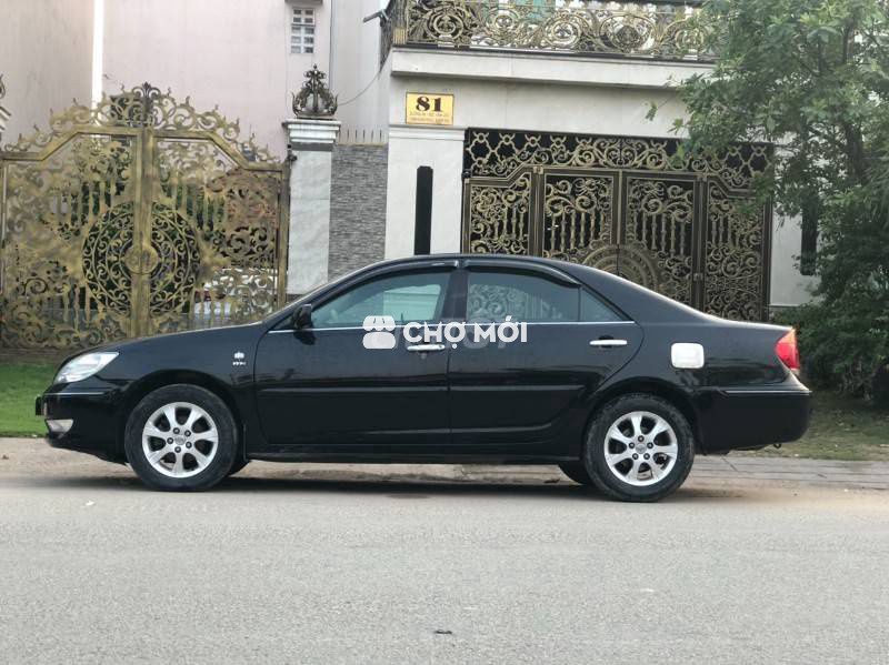 Toyota Camry 2005 LE 2.4  còn đẹp