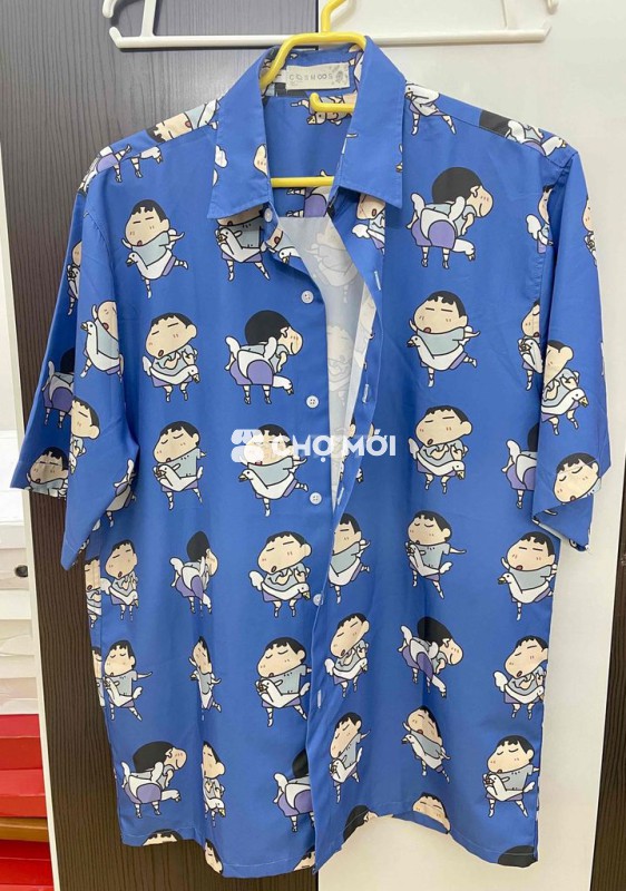 Áo sơ mi hoạ tiết Shin Chan size L~83-85kg likenew
