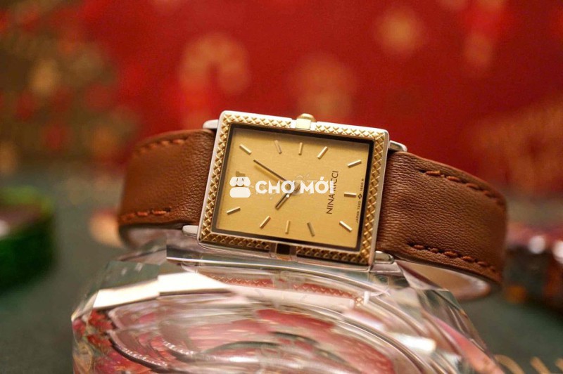 Đồng hồ Nina Ricci Vintage Rectangular Chính Hãng