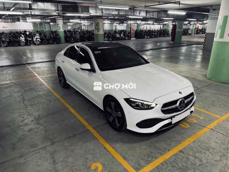 Mercedes Benz C Class 2022 C200 Avantgarde Plus -