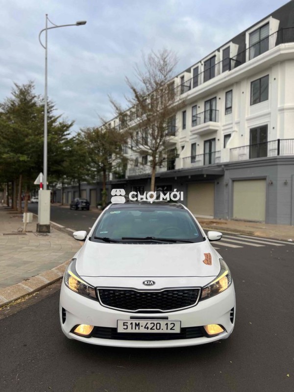 Kia Cerato 2016 1.6 MT - 125456 km