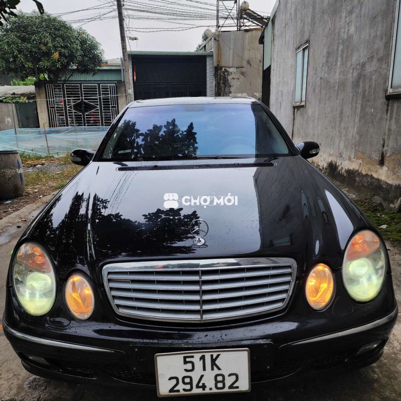 Mercedes-Benz E240 2003 Đen