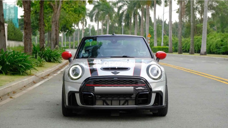 Mini Cooper JCW Convertible 2021