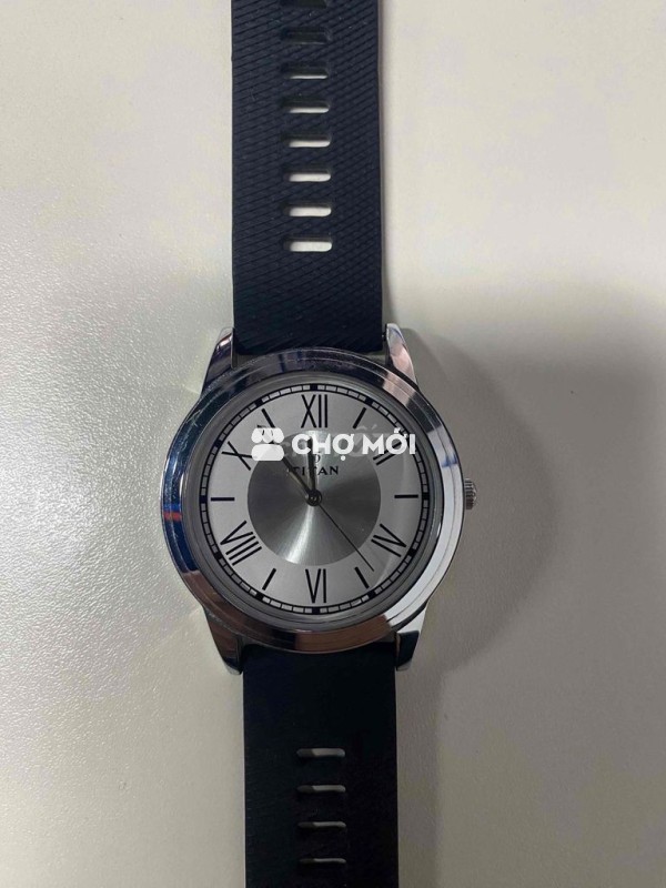 Bán đồng hồ Titan size 40mm