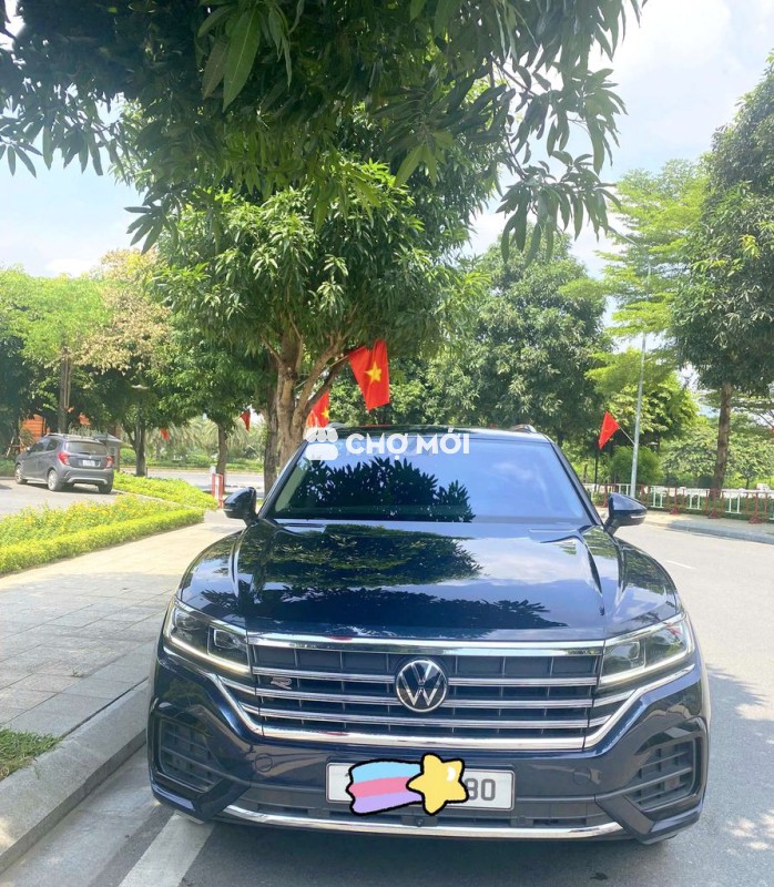 Bán Volkswagen Touareg 2024 Luxury siêu lướt