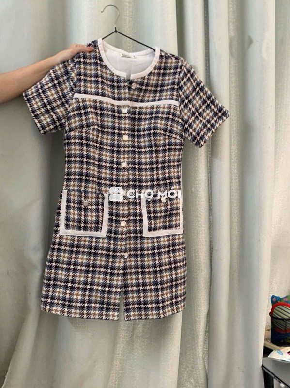 Váy liền nữ Caro size M
