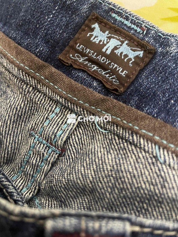 Quần jean nữ ống loe xanh