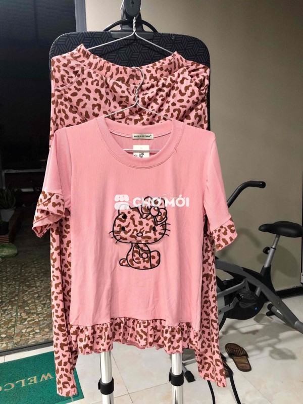 Đồ bộ nữ vải hồng vàng