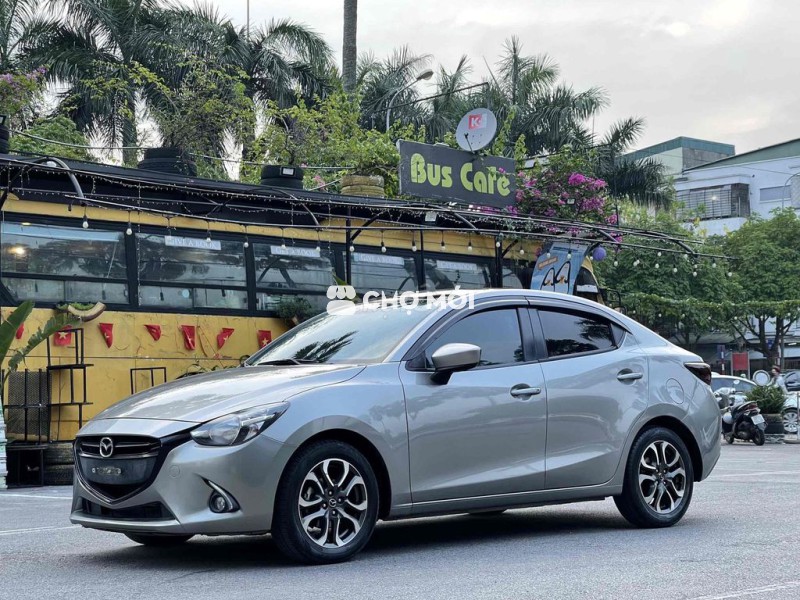 Mazda 2 2016  1.5 AT Sedan - 112000 km
