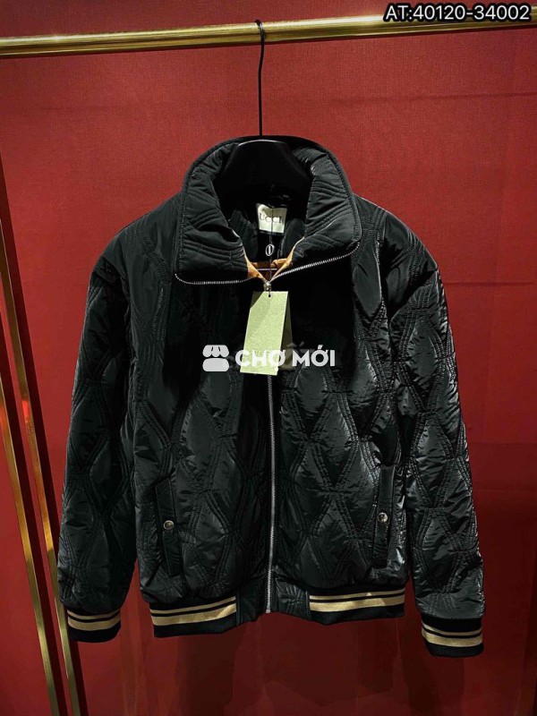 OỔder dư cần pass  phao Gucci Nam Đen size L