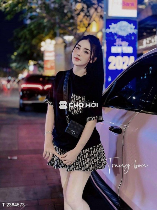 Set áo tăm lạnh + váy bố dạ freesize dưới 55kg