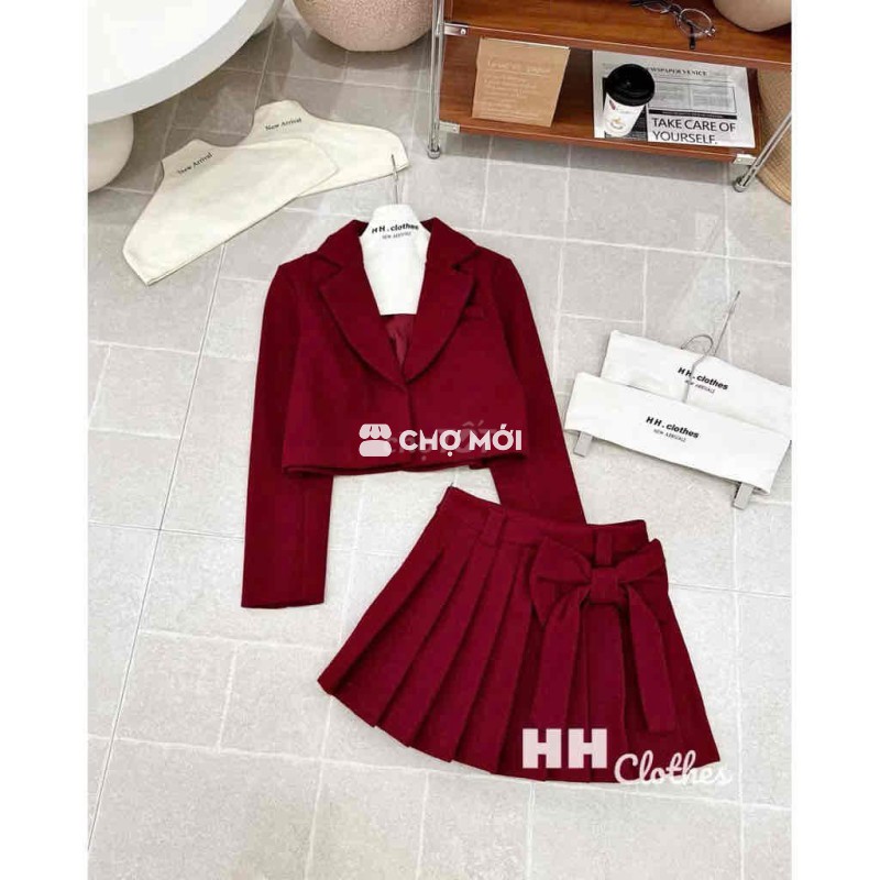 Bộ đồ nữ dạ size M