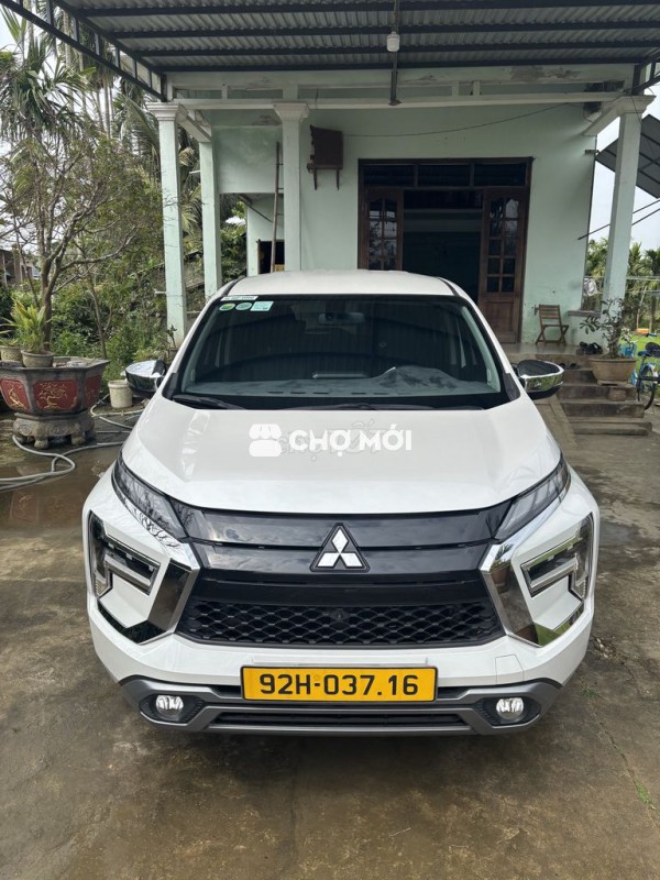 Mitsubishi Xpander 2024 Premium Trắng