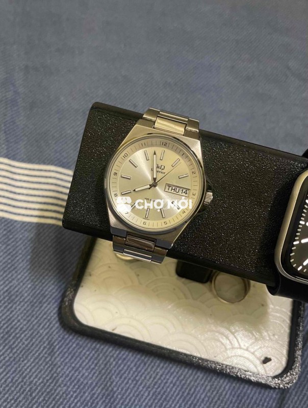 Đồng hồ Q&Q S396J201Y Nam Bạc