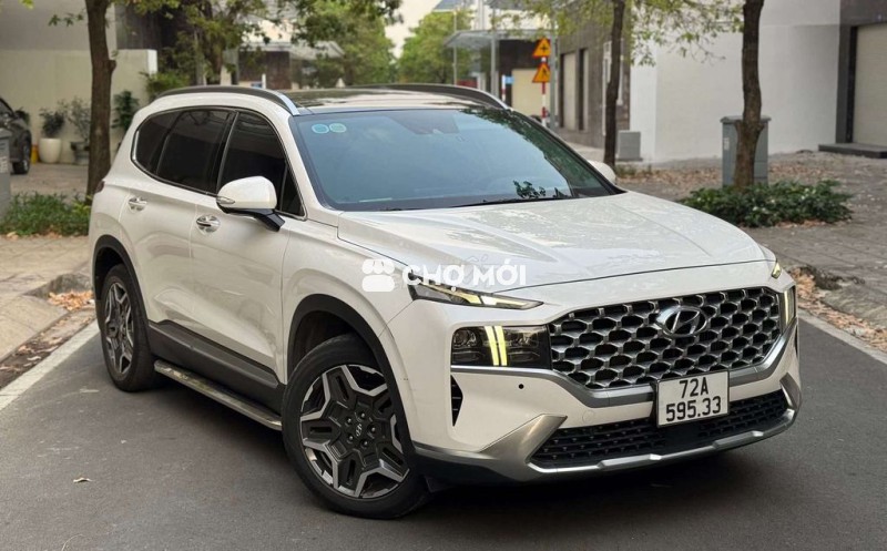 Hyundai SantaFe Trắng 7 chỗ
