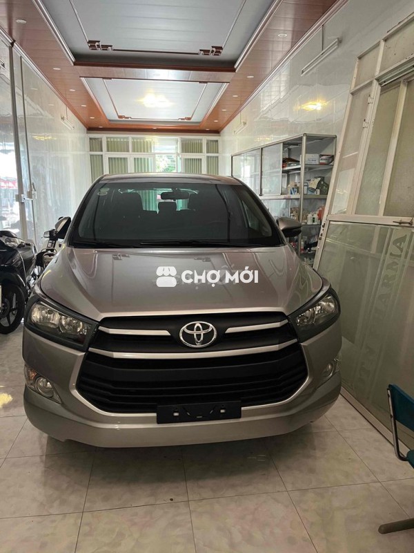 Toyota Innova 2019 Bạc