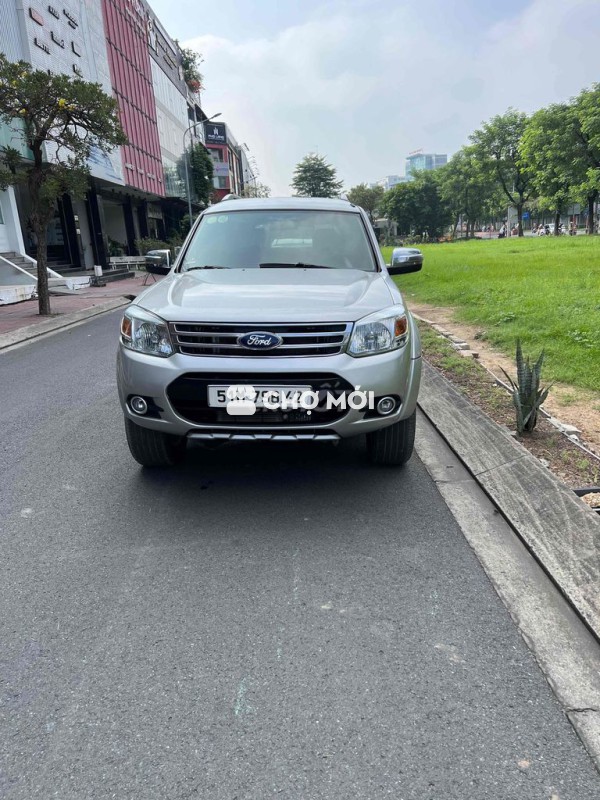 Ford Everest 2015 Bạc