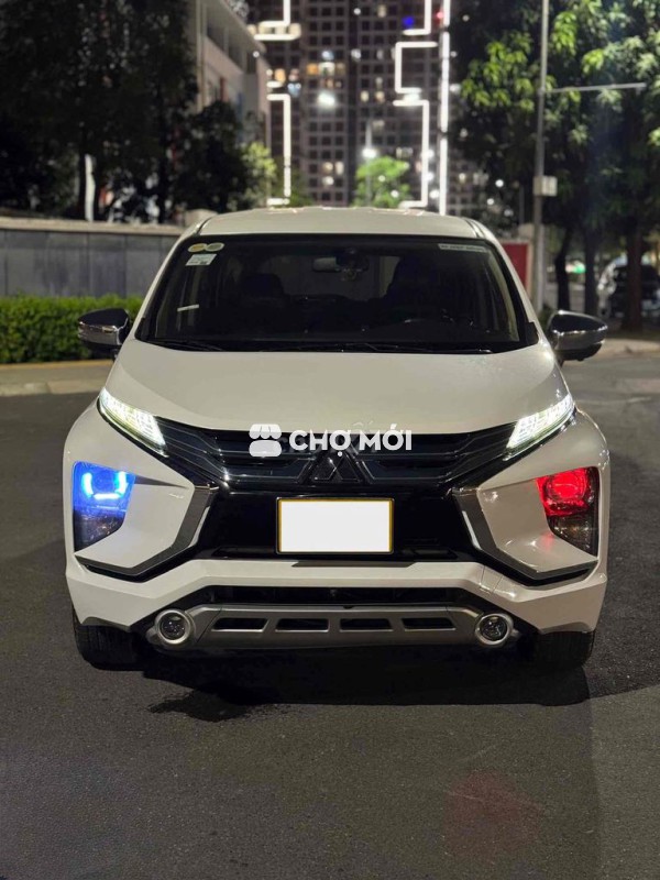 Mitsubishi Xpander 1.5AT 2021 lên nhiều đồ chơi