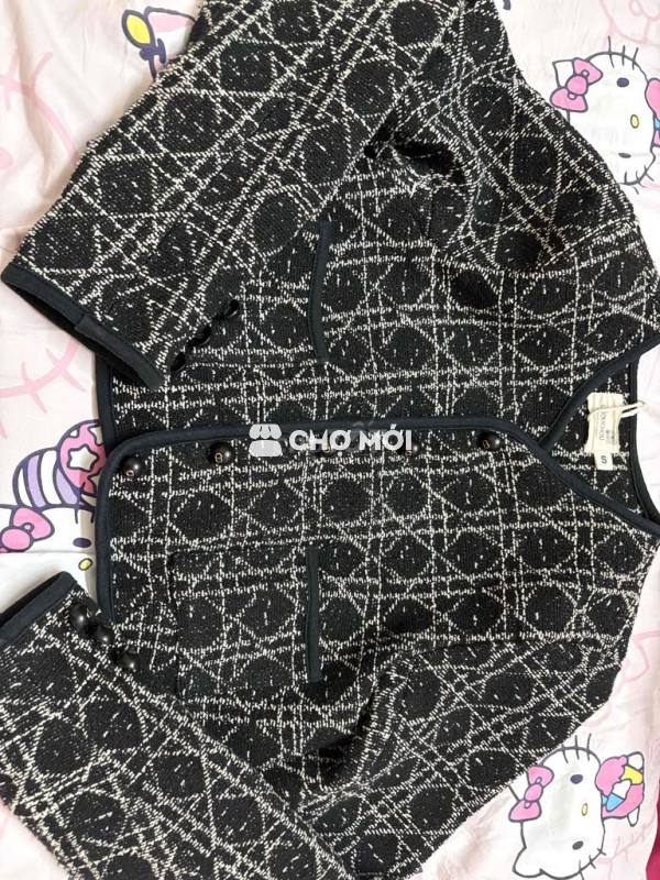 Áo khoác dạ len nữ size S