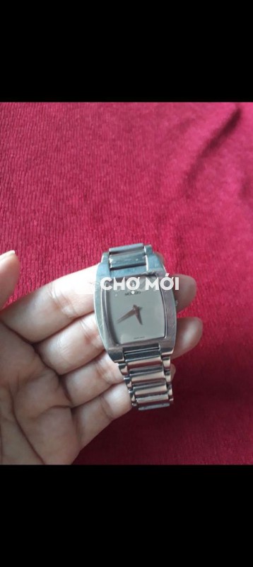 Đồng hồ đeo tay MOVADO Nữ Thép không gỉ