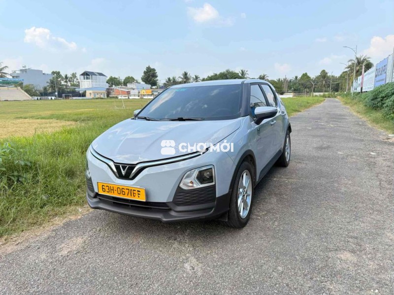 Cần bán xe vf5 plus