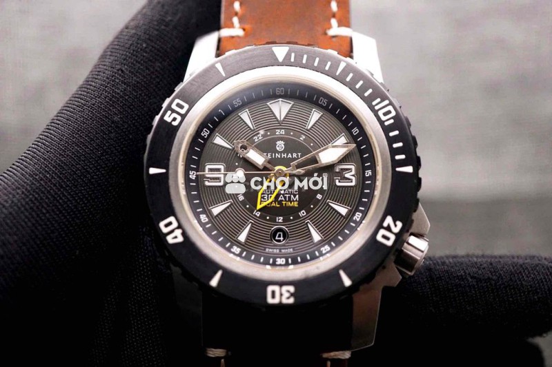 Đồng hồ Steinhart Triton Dual Time 300m