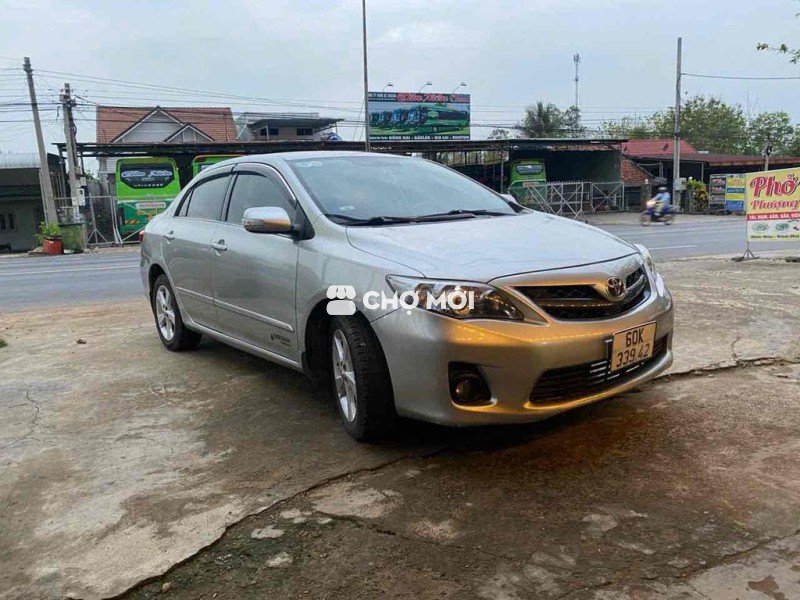 Toyota Corolla Altis 2012 bản 2.0 số tự động