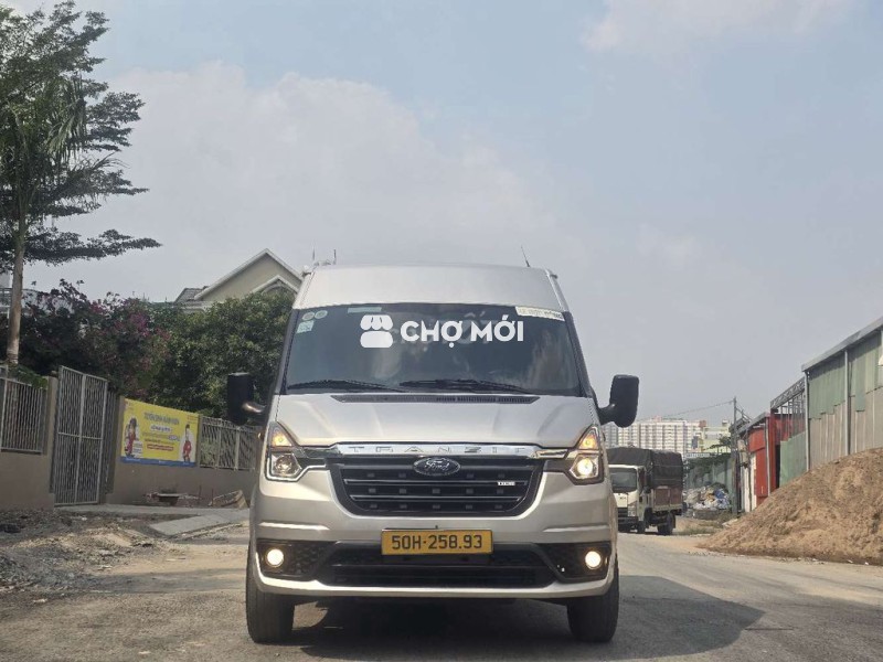 FORD TRANSIT 2023 , 119000KM BẢO HÀNH 1 NĂM