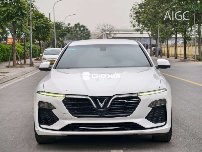 VINFAST LUXA 2.0 2019 MÀU TRẮNG
