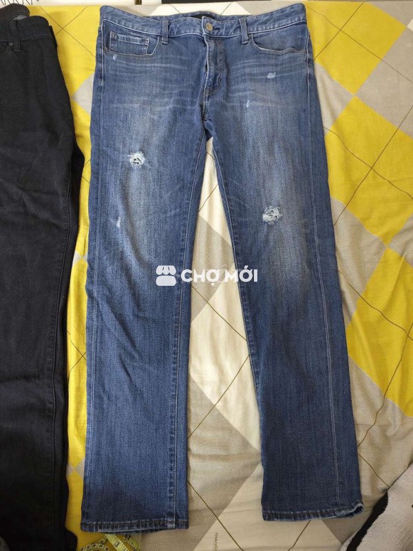 Quần bò Uniqlo Skinny nam size 34