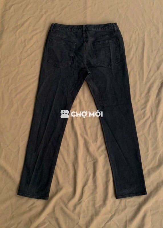🔔Quần Jean G.U - sz 31 - eo 82 -đen nhám FREE SHIP
