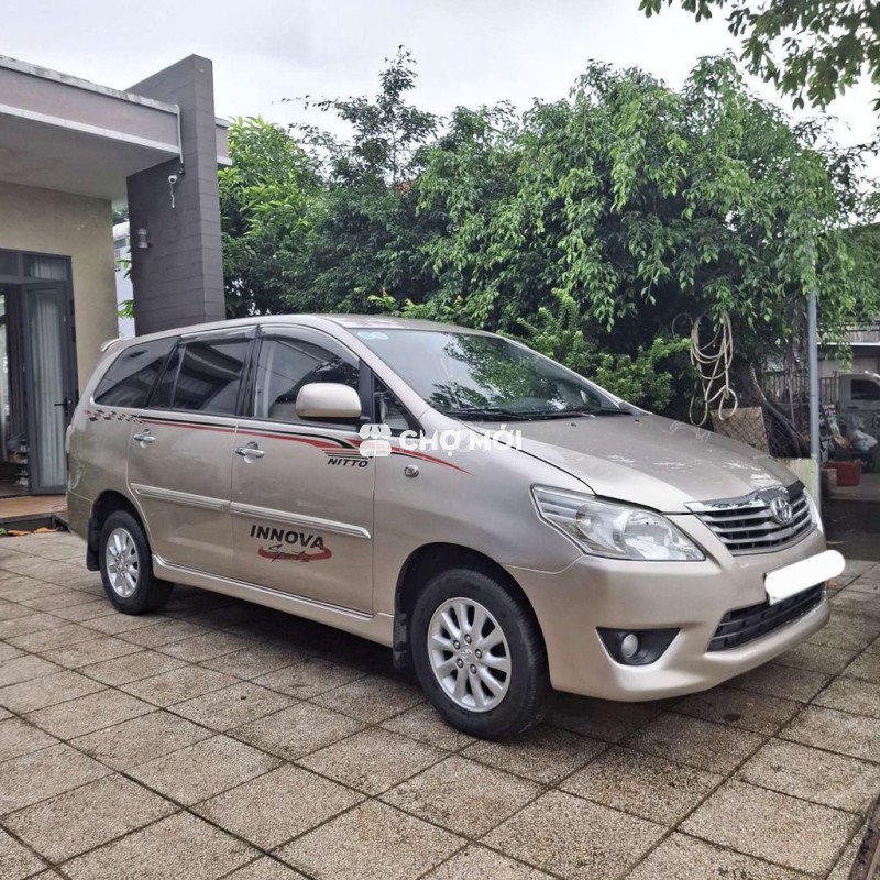 ông  chú  lớn  tuổi  cần  bán