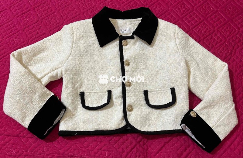 Áo khoác dạ nữ size M đã dùng