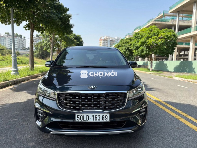 KIA Sedona 2.2D Luxury 2020 87.000km - Xe 1 chủ sd