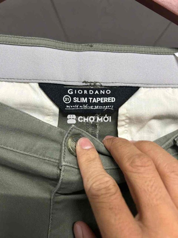 Quần dài nam GIORDANO SLIM TAPERED size 31