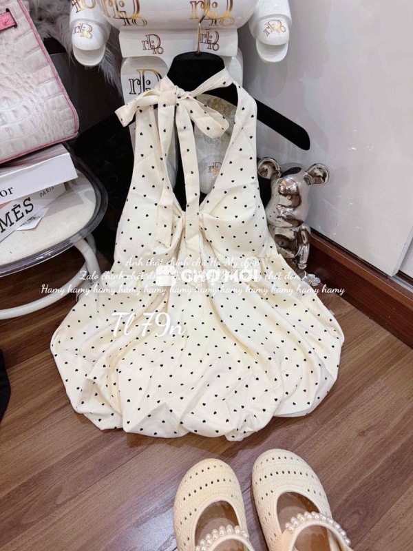 Áo bí chấm bi hottrend