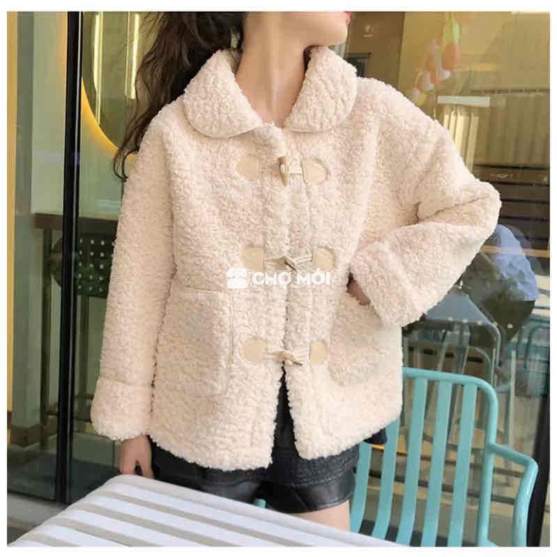 Áo khoác nữ lông cừu màu be ngà