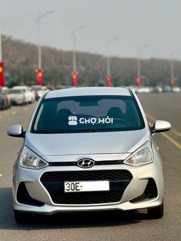Hyundai I10 2017 Sedan Bạc