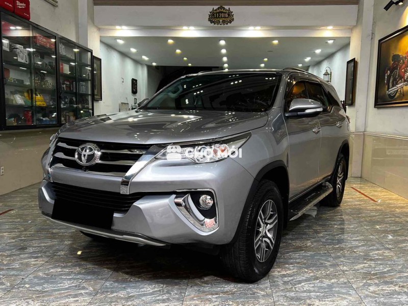 Toyota Fortuner Xăng 2.7V 4x2 - chất Zin/Đẹp