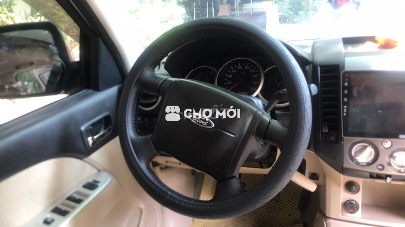 Ford Everest 2011 Xăng Số sàn 120000 km