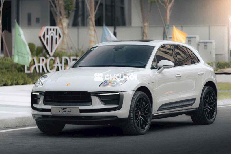 Porsche Macan Model 2022 . Odo 5v8 Km Full Ls Hãng
