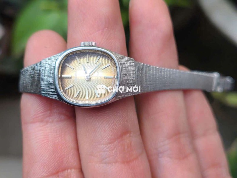 Đồng hồ Seiko nữ cơ cót